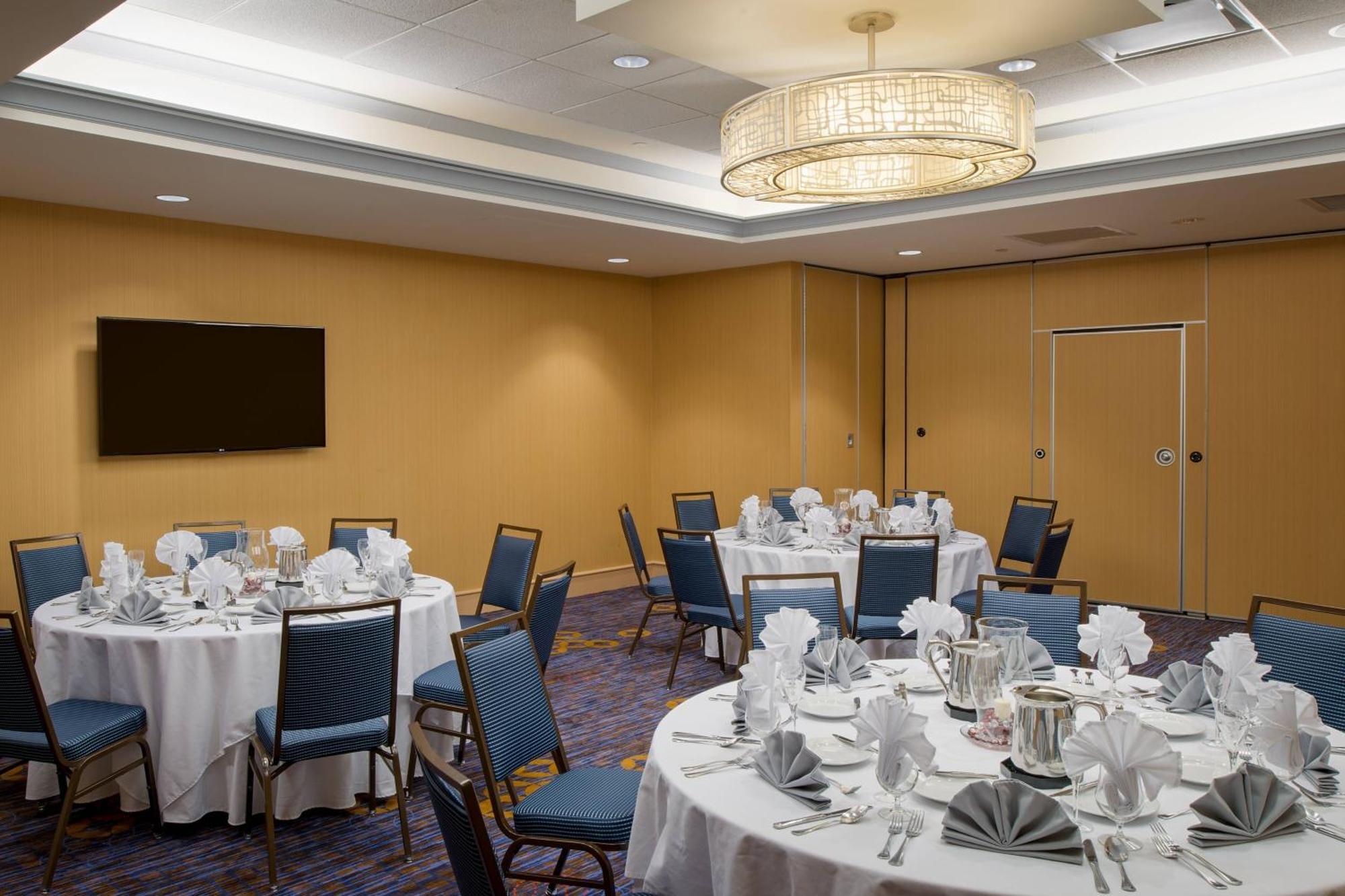 Courtyard By Marriott Hanover Lebanon Exterior photo